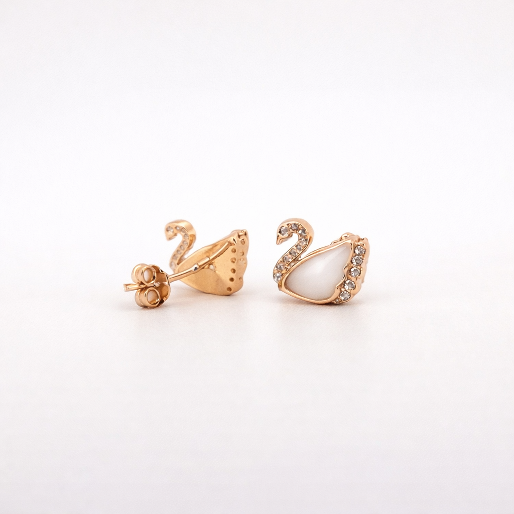 Cygnus Studs