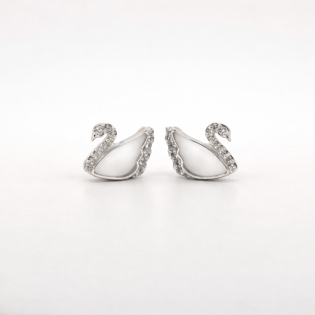 Cygnus Studs