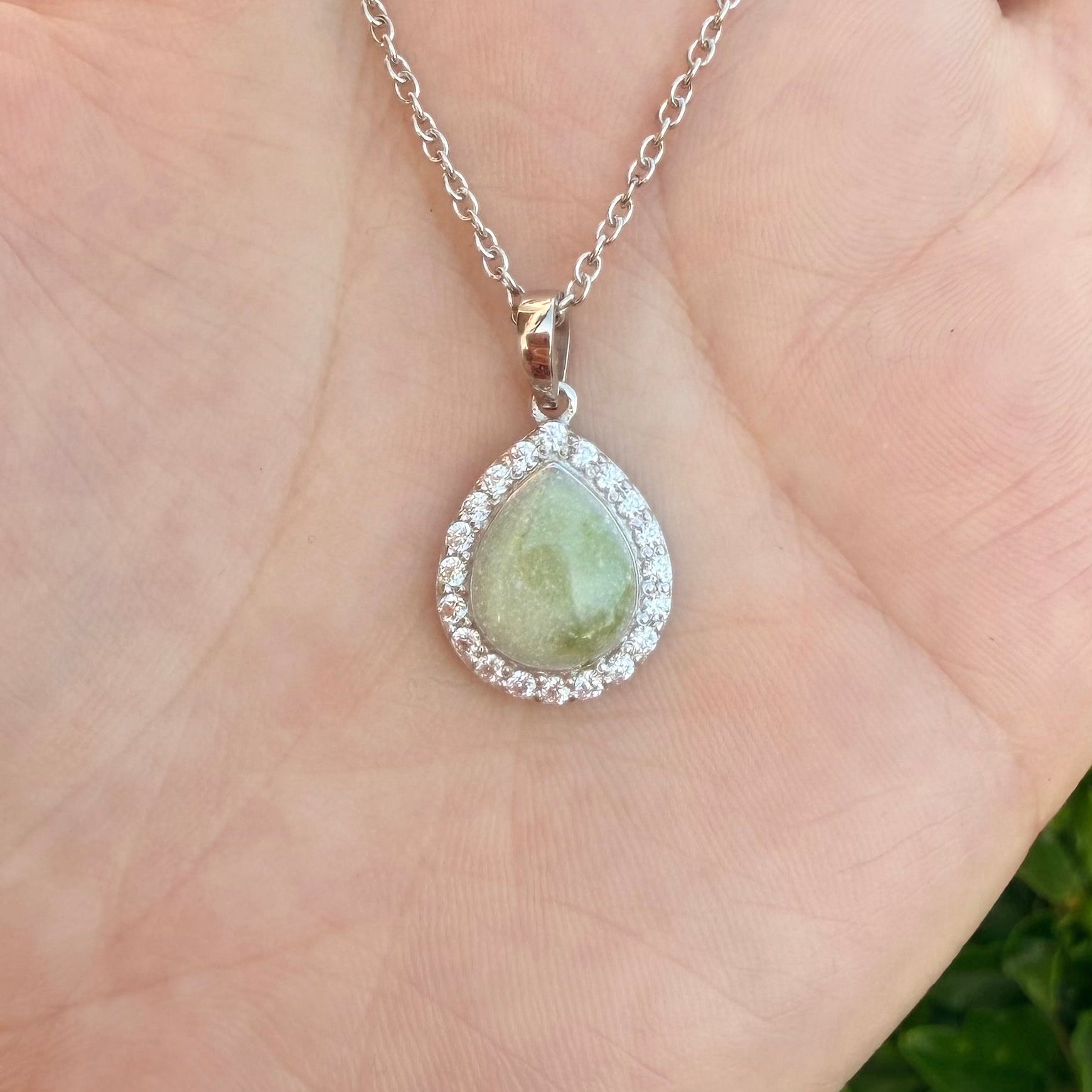 Mila Necklace